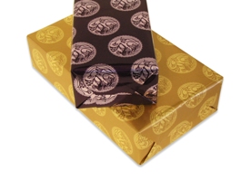 Caluwe confectionery overwrapped carton