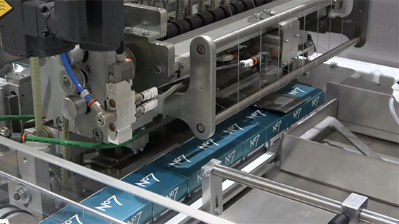 TM85 trailing edge seal cosmetics carton overwrapper thumb
