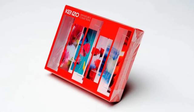 Cosmetic Pack Wrapping