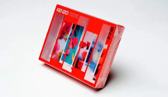 Cosmetic Pack Wrapping
