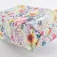 In Umweltfreundliches, Bedrucktes Papier Verpackte Schachtel