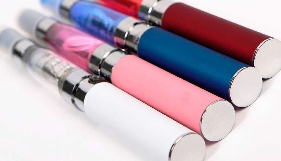 Machines de conditionnement des cigarettes électroniques