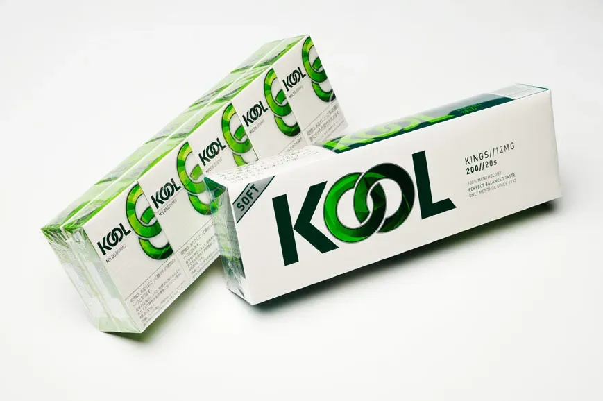 Suremballage de carton à cigarettes