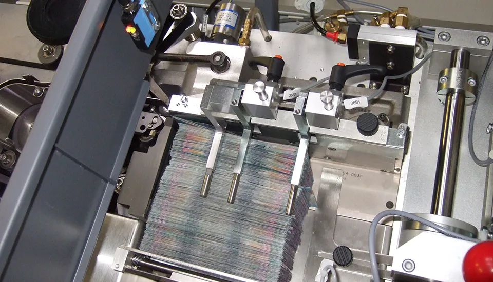 High capacity feeder